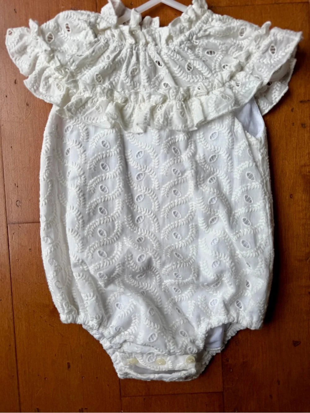 Nueces Classic White Eyelet Ruffle Baby Bubble